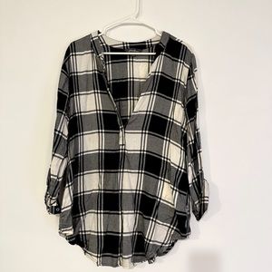 Plaid shirt with pocket
